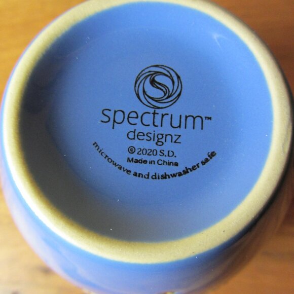 18 oz spectrum designs lotus flower namaste mug (W4431) - Picture 9 of 9